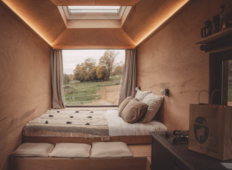 Sloowli, une tiny house en pleine nature dans Le Perche