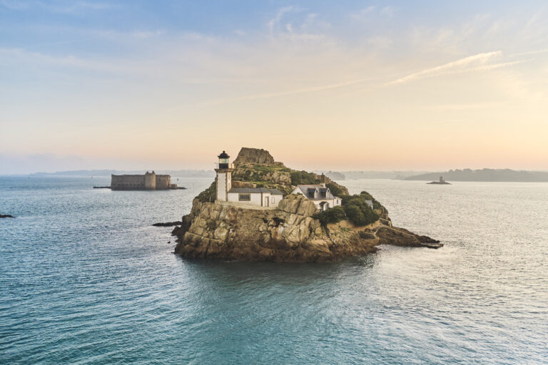 L’île Louët : et si vous partiez en week-end… sur une île déserte?